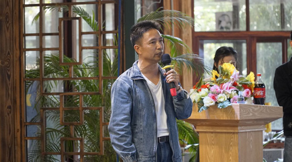 欧美性XXXXX极品娇小