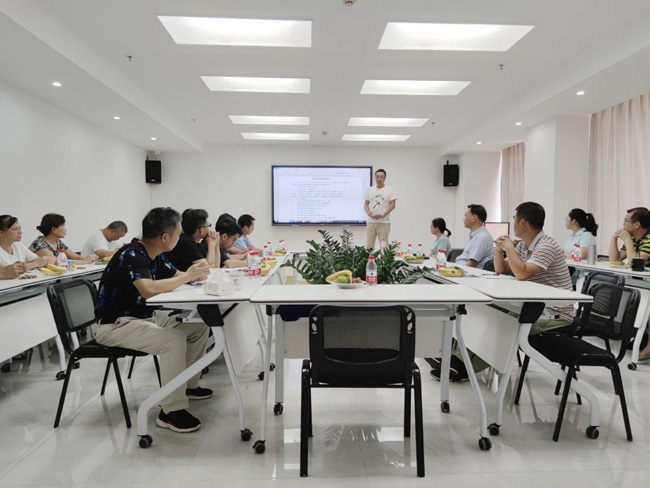 欧美性XXXXX极品娇小