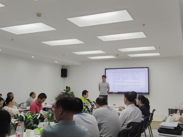 欧美性XXXXX极品娇小