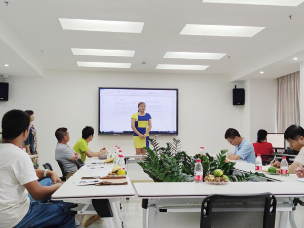 欧美性XXXXX极品娇小