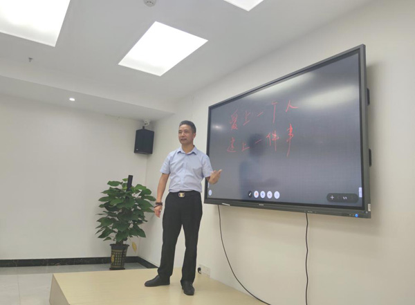 欧美性XXXXX极品娇小