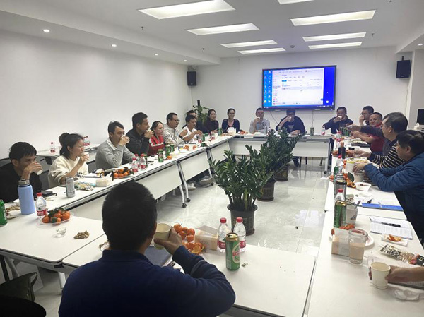 欧美性XXXXX极品娇小