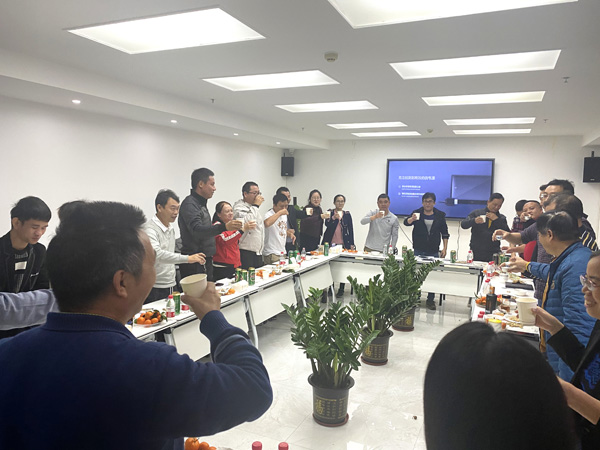 欧美性XXXXX极品娇小