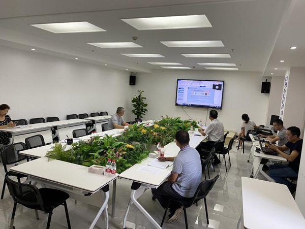 欧美性XXXXX极品娇小