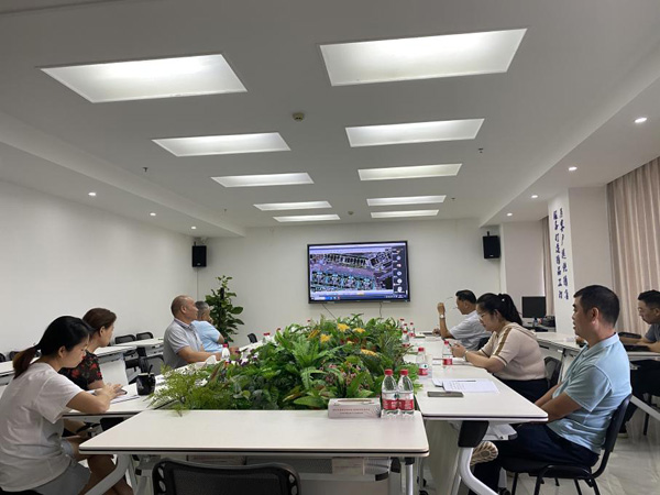 欧美性XXXXX极品娇小