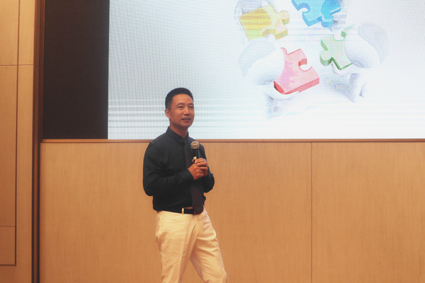 欧美性XXXXX极品娇小