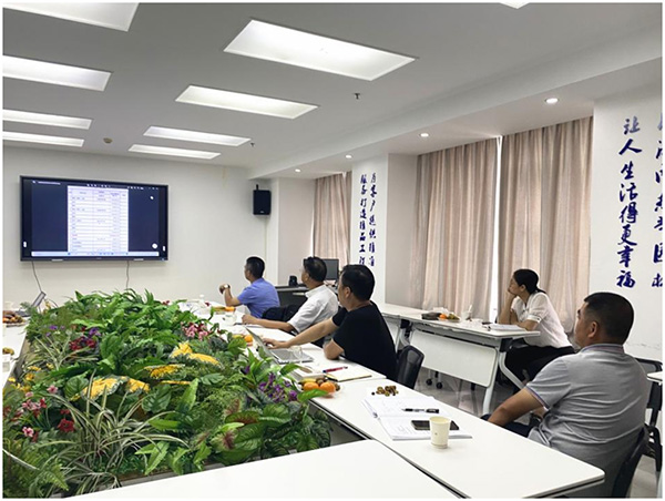 欧美性XXXXX极品娇小