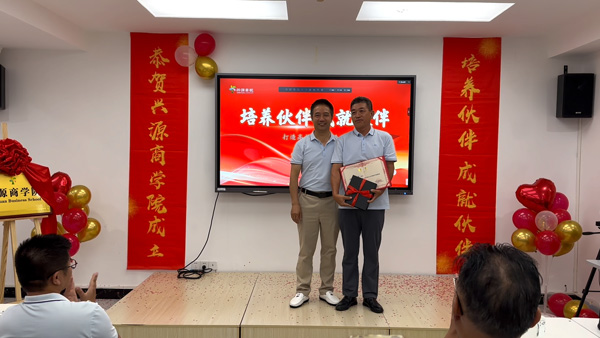 欧美性XXXXX极品娇小