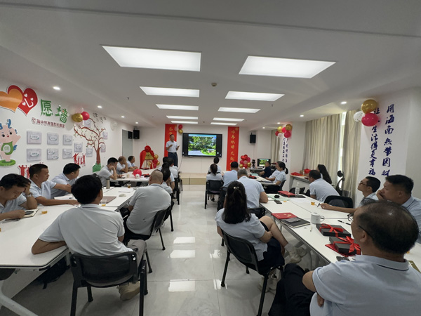 欧美性XXXXX极品娇小